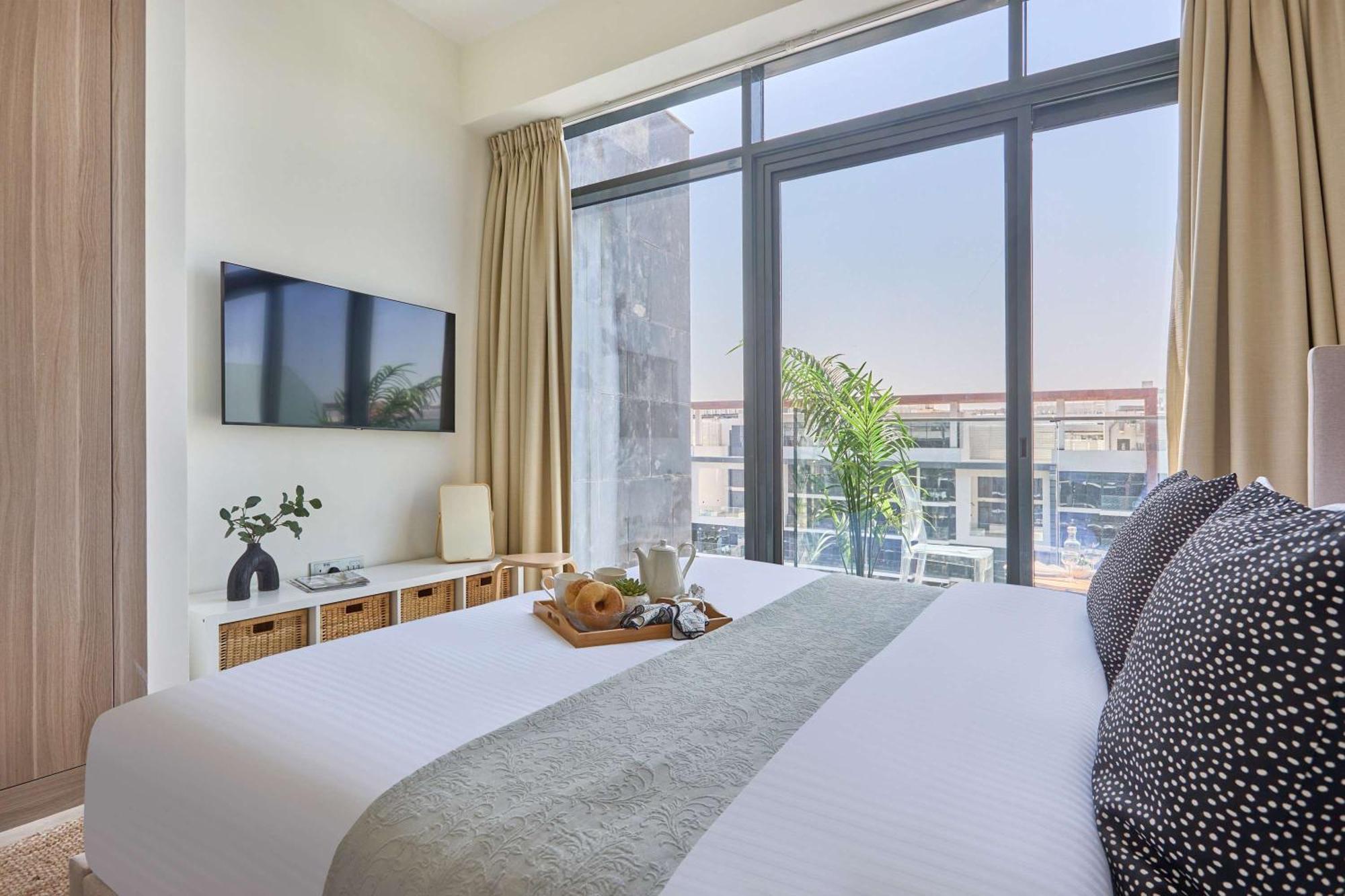 Apartment Frank Porter - Azizi Riviera 16